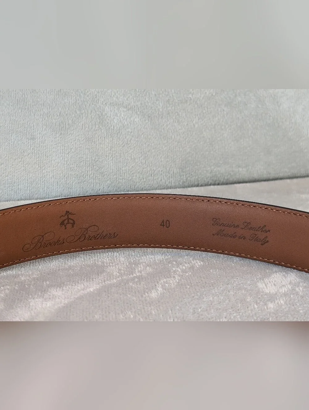 Brooks Brothers Size 40 Black Gold Buckle Made in Italy Genuine Leather Belt